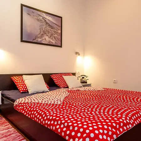 Apartman Sv Petar Stari U Centru Splita Apartman