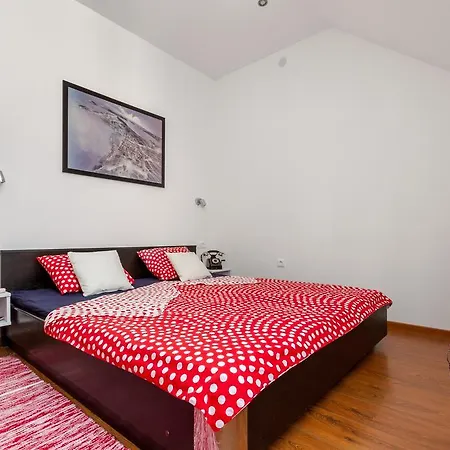 Sv Petar Stari U Centru Splita سبليت